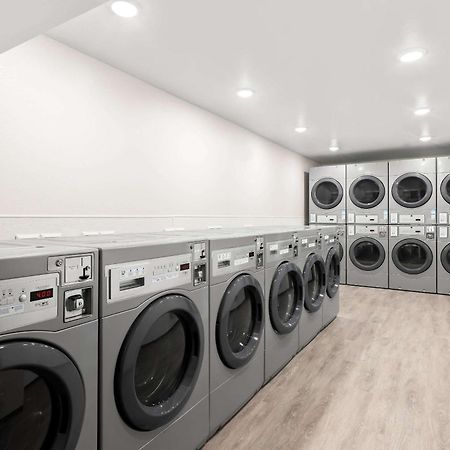 Woodspring Suites Savannah West Chatham Parkway Exteriör bild
