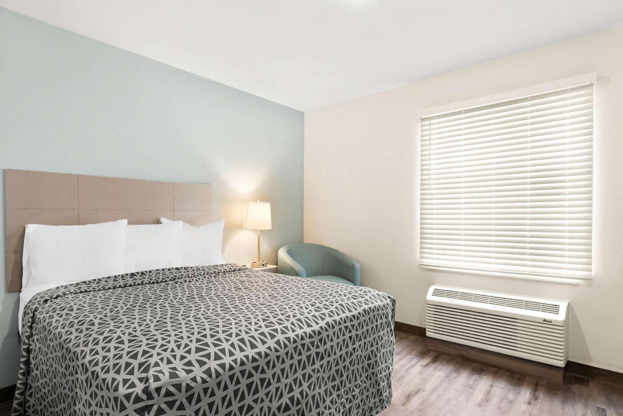 Woodspring Suites Savannah West Chatham Parkway Exteriör bild