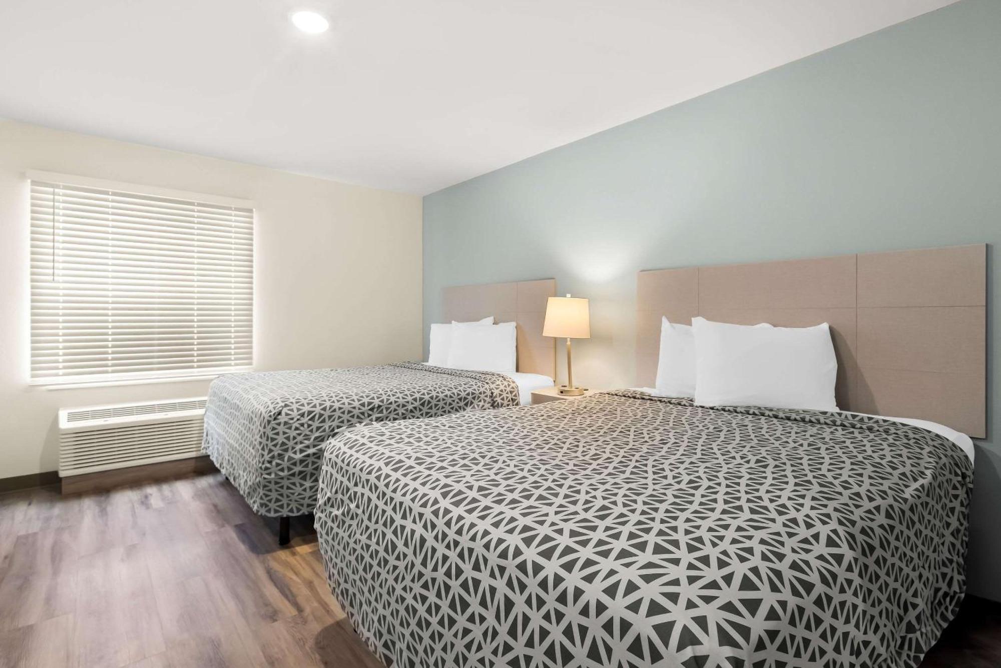 Woodspring Suites Savannah West Chatham Parkway Exteriör bild