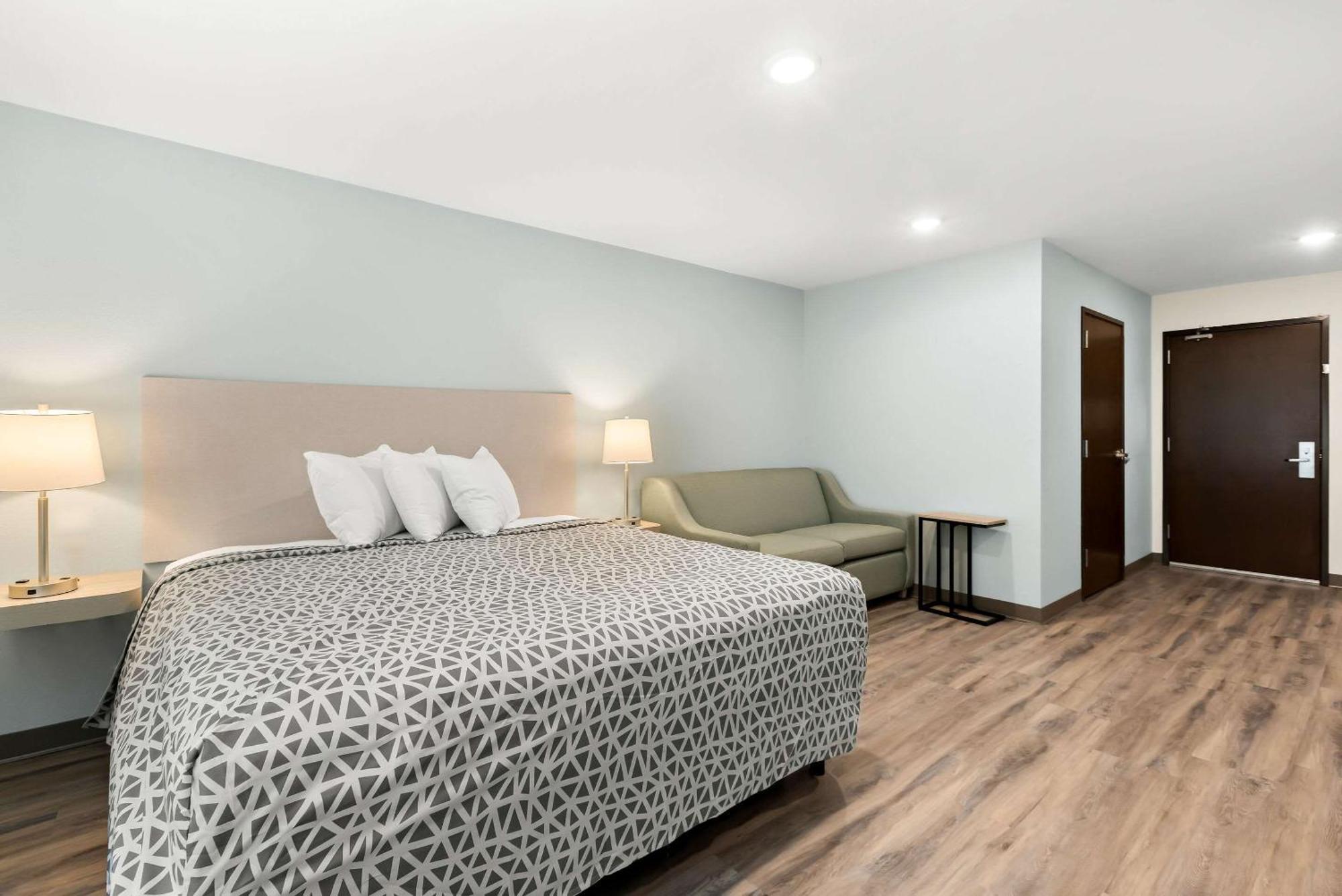 Woodspring Suites Savannah West Chatham Parkway Exteriör bild
